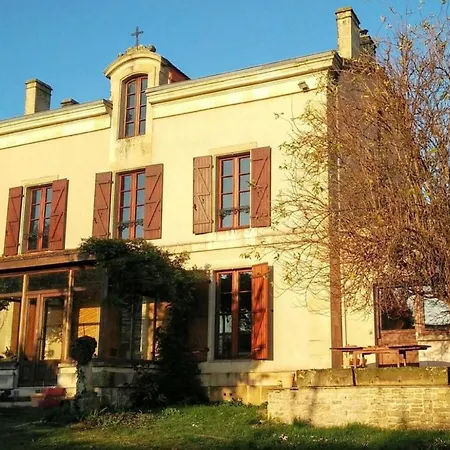 Empress House * Mougon